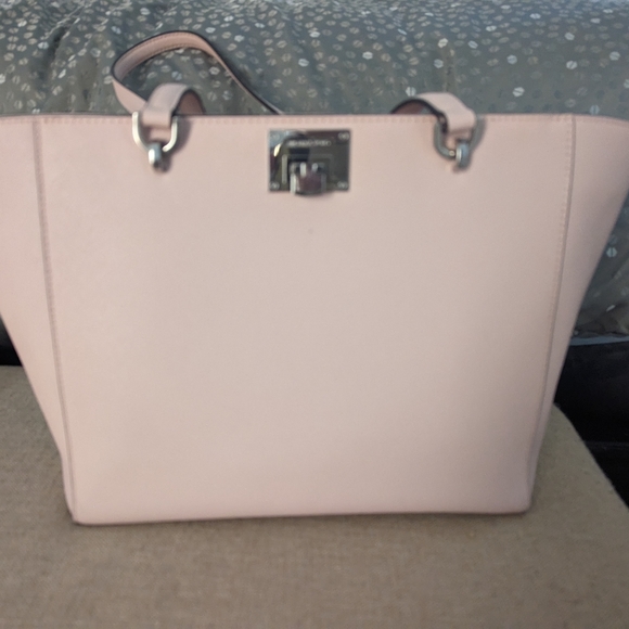 Michael Kors large tote bag in Blossom Pink - Picture 4 of 10